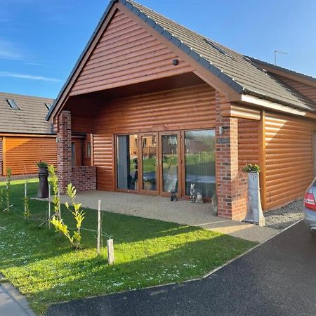 31 Cherry East Riding Of Yorkshire Hot Tub & Fishing Garton Dış mekan fotoğraf